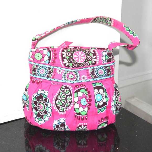 VERA BRADLEY // Pretty in Pink Pleated Shoulder Bag - Picture 5 of 12